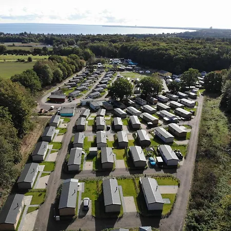 Ostseecamp Kuestenkind, Eingezaeuntes Grundstueck בית נופש